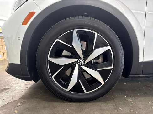 Used 2023 Volkswagen ID.4 Pro S RWD image 36