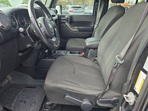 Used 2016 Jeep Wrangler Unlimited Sport w/ Quick Order Package 24S image 15