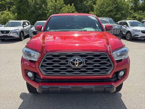 Used 2021 Toyota Tacoma TRD Off-Road AWD/4WD image 8