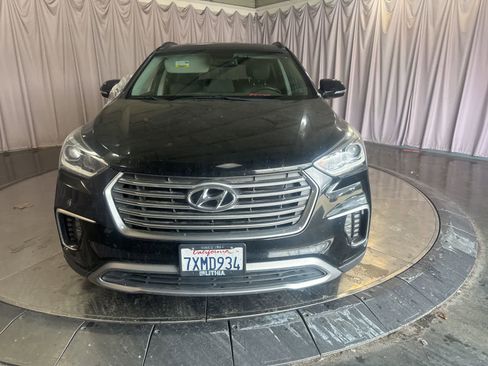 Used 2017 Hyundai Santa Fe SE w/ SE Premium Package 02 image 2