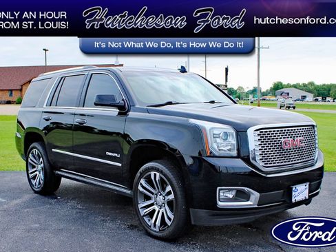 Used 2017 GMC Yukon Denali w/ Open Road Package AWD/4WD image 1