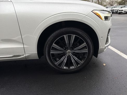 Certified 2023 Volvo XC60 B5 Plus w/ Protection Package Premier image 13