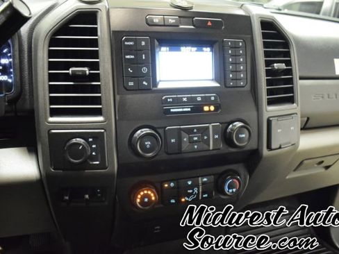 Used 2021 Ford F350 XL w/ Power Equipment Group image 23