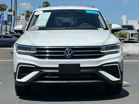 Used 2023 Volkswagen Tiguan SE FWD image 10