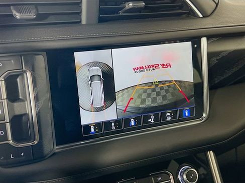 Used 2023 GMC Yukon Denali image 19