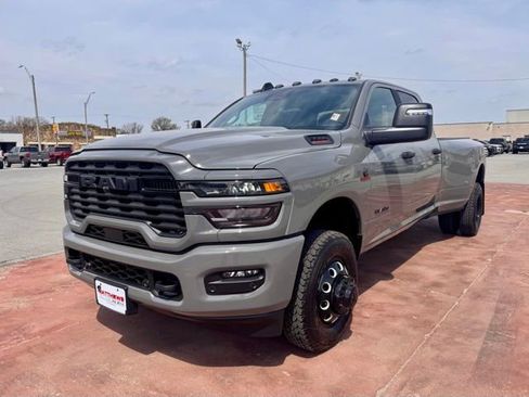 New 2026 RAM 3500 Big Horn AWD/4WD image 1