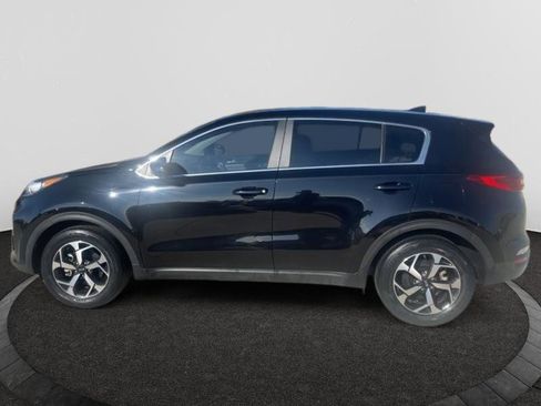 Used 2022 Kia Sportage LX image 6
