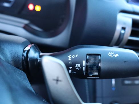 Used 2016 Lexus IS 350 AWD image 27