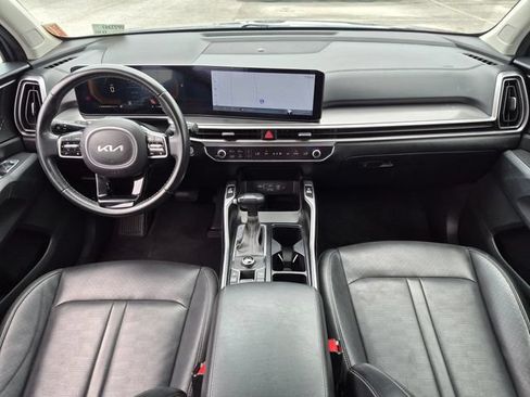 Used 2024 Kia Sorento S FWD image 27