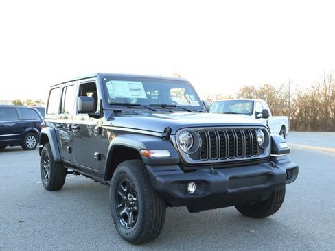 New 2026 Jeep Wrangler Sport AWD/4WD image 3