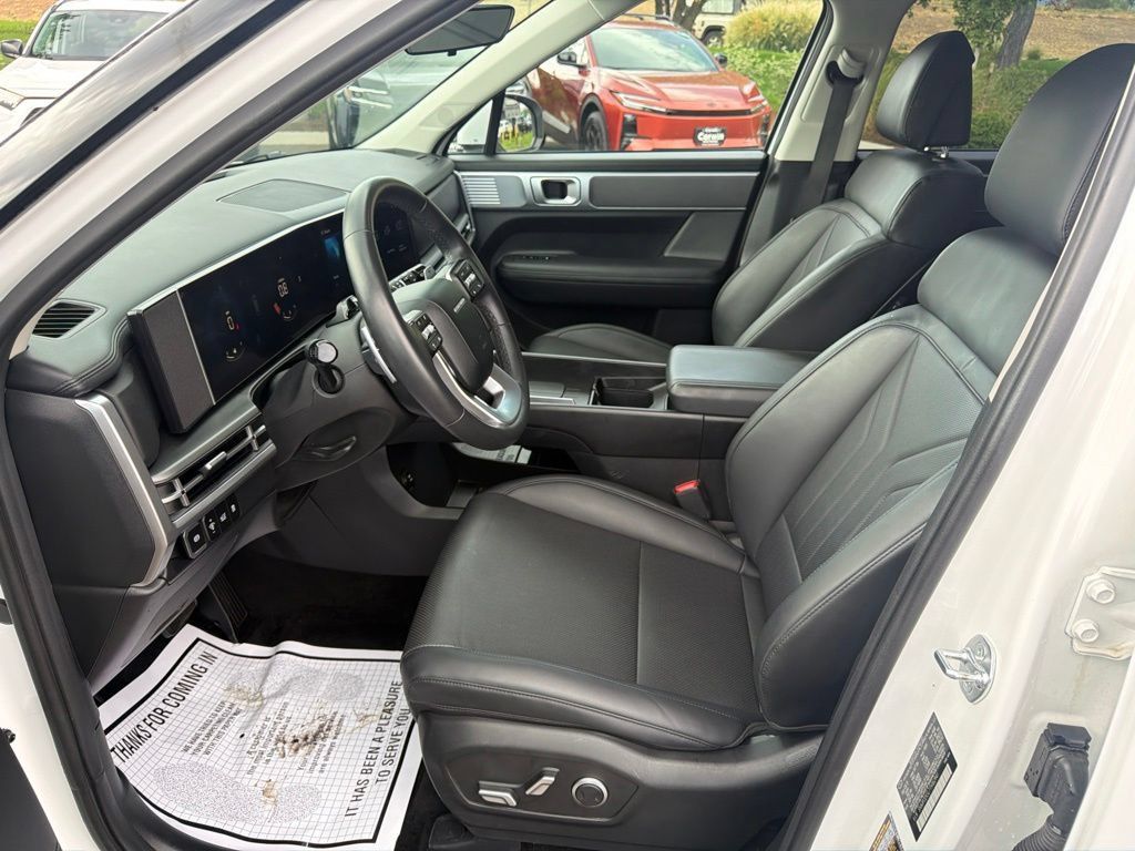 Used 2026 Hyundai Santa Fe SEL AWD/4WD image 22