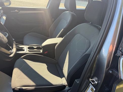 Used 2025 Volkswagen Jetta Sport FWD image 10