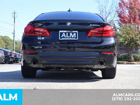 Used 2019 BMW 530e image 7