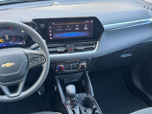 Used 2025 Chevrolet TrailBlazer LT image 21