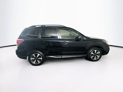 Used 2017 Subaru Forester 2.5i w/ Popular Package #2A AWD/4WD image 10