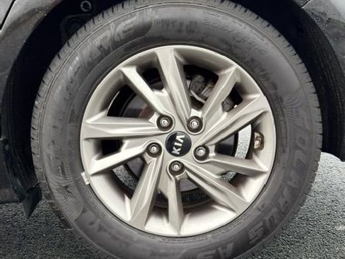 Used 2019 Kia Optima LX image 24