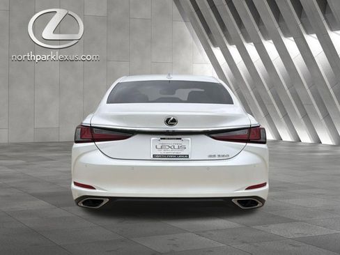Certified 2023 Lexus ES 350 w/ Premium Package FWD image 26