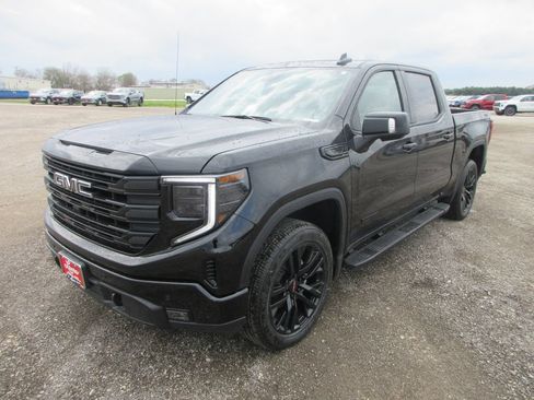 New 2026 GMC Sierra 1500 Elevation w/ Elevation Premium Package AWD/4WD image 12