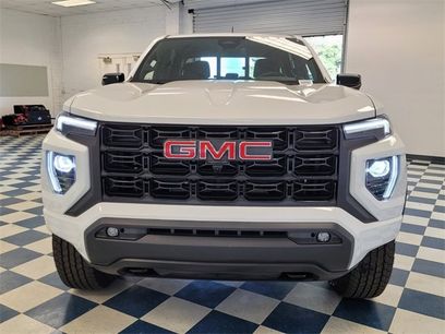 New 2026 GMC Canyon Elevation w/ Convenience Package