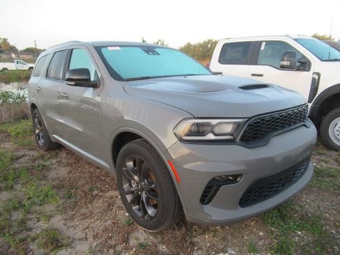 Used 2023 Dodge Durango GT RWD image 1