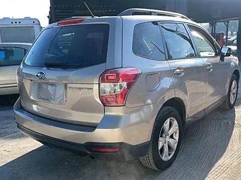 Used 2015 Subaru Forester 2.5i Premium w/ All-Weather Package image 3