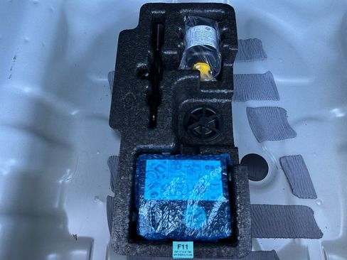 Used 2022 Hyundai Elantra N Base image 45