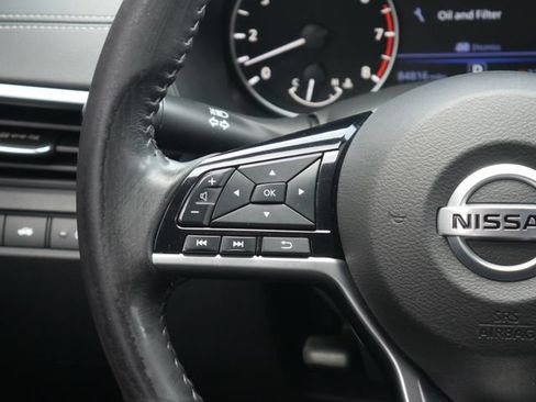 Used 2022 Nissan Altima 2.5 SV w/ SV Premium Package AWD/4WD image 15