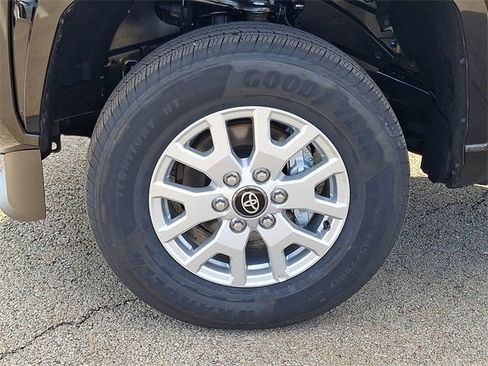 New 2026 Toyota Tacoma SR5 image 8