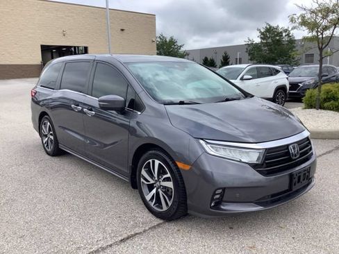 Used 2021 Honda Odyssey Touring image 3