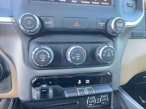 Used 2019 RAM 1500 Big Horn image 21