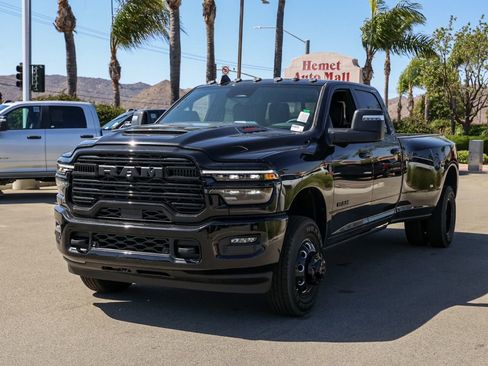 New 2026 RAM 3500 Laramie AWD/4WD image 8