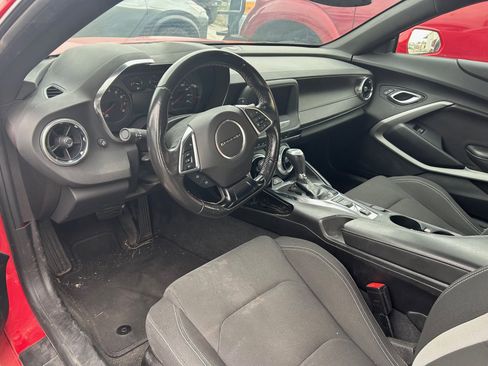 Used 2022 Chevrolet Camaro LT image 22