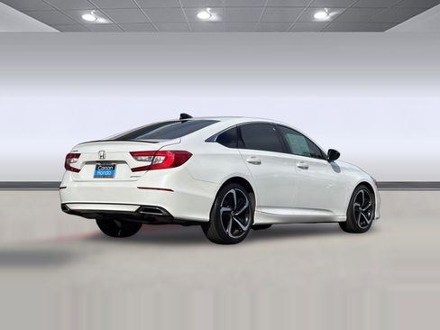 Certified 2022 Honda Accord Sport image 9