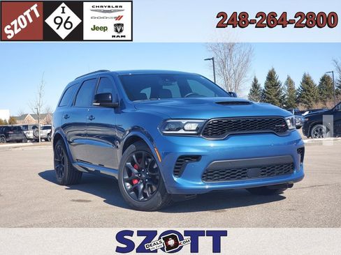 Used 2024 Dodge Durango R/T w/ Tow 'N Go Package image 1