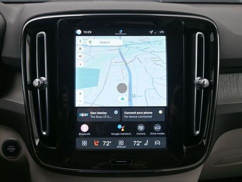 New 2026 Volvo XC40 B5 Ultra w/ Climate Package image 13