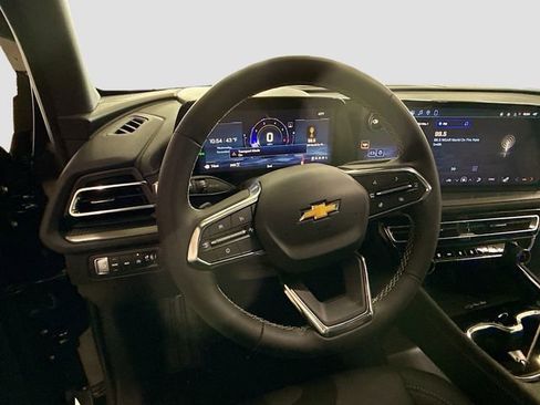 New 2026 Chevrolet Traverse LT w/ LPO, Floor Liner Package image 12