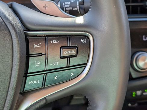 Used 2022 Lexus ES 350 w/ Premium Package FWD image 26