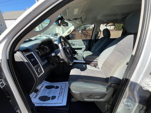 Used 2018 RAM 1500 Big Horn AWD/4WD image 9