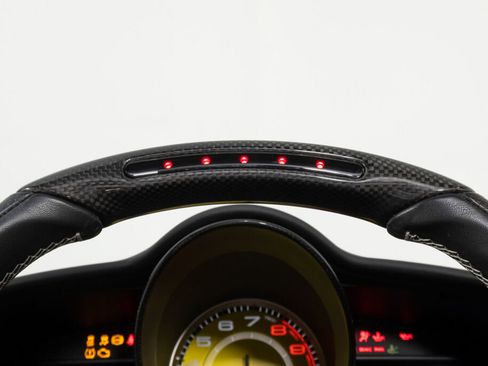 Used 2018 Ferrari 488 Spider image 40