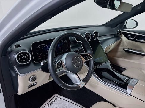Used 2025 Mercedes-Benz C 300 Sedan image 9
