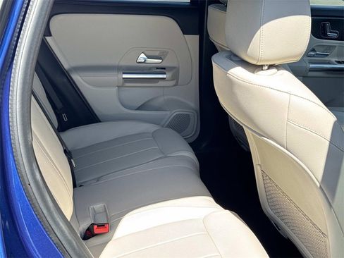 Used 2025 Mercedes-Benz GLA 250 GLA 250 image 28