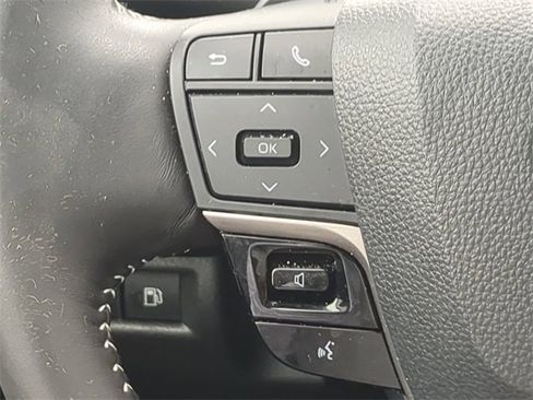 Certified 2025 Toyota Camry LE image 22