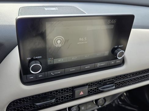 Used 2025 Honda HR-V LX image 18