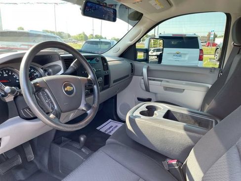 Used 2012 Chevrolet Silverado 3500 W/T w/ Snow Plow Prep Package AWD/4WD image 11