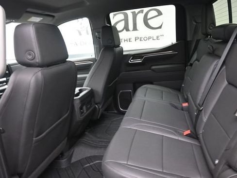 New 2026 Chevrolet Silverado 1500 RST w/ Convenience Package II AWD/4WD image 9