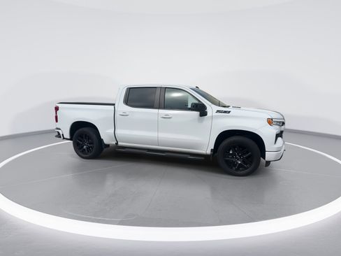 Used 2023 Chevrolet Silverado 1500 RST w/ Z71 Off-Road Package AWD/4WD image 10