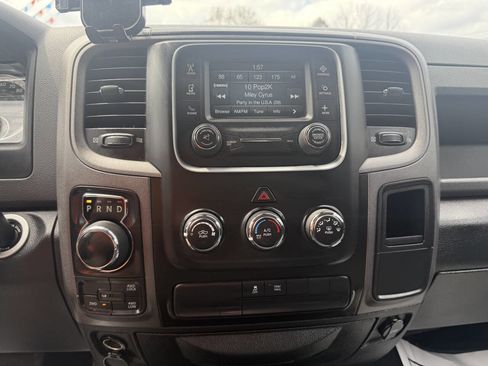 Used 2017 RAM 1500 Express w/ Express Value Package image 15