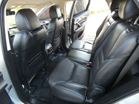 Used 2019 MAZDA CX-9 Touring image 41