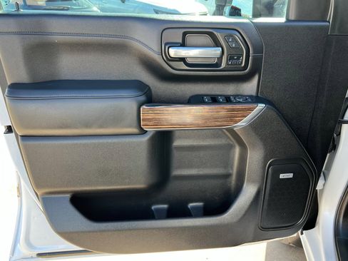 Certified 2023 Chevrolet Silverado 2500 High Country image 15