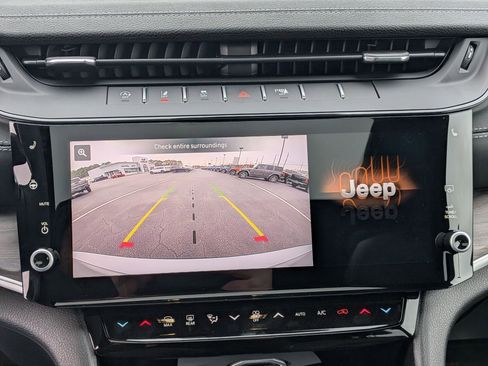 New 2026 Jeep Grand Cherokee L Limited w/ Limited Altitude Package AWD/4WD image 20